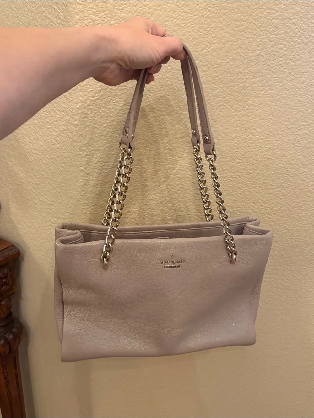 Kate Spade Beige Phoebe Emerson Shimmery Pebbled Gold Chain Leather Bag 8”x12”